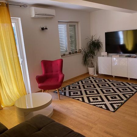 Apartment Antomia ดูบรอฟนิก ภายนอก รูปภาพ